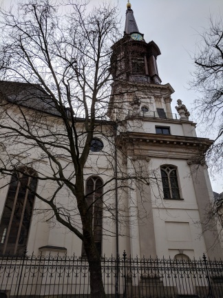 Parociahkirche Exterior